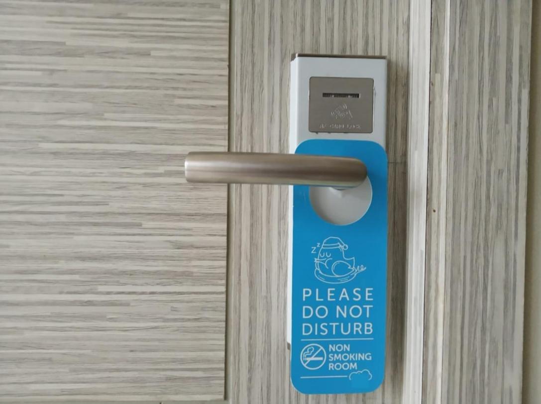 Cozrooms Near Mrt, Plaza Indonesia, And Grand Indonesia Jacarta Exterior foto