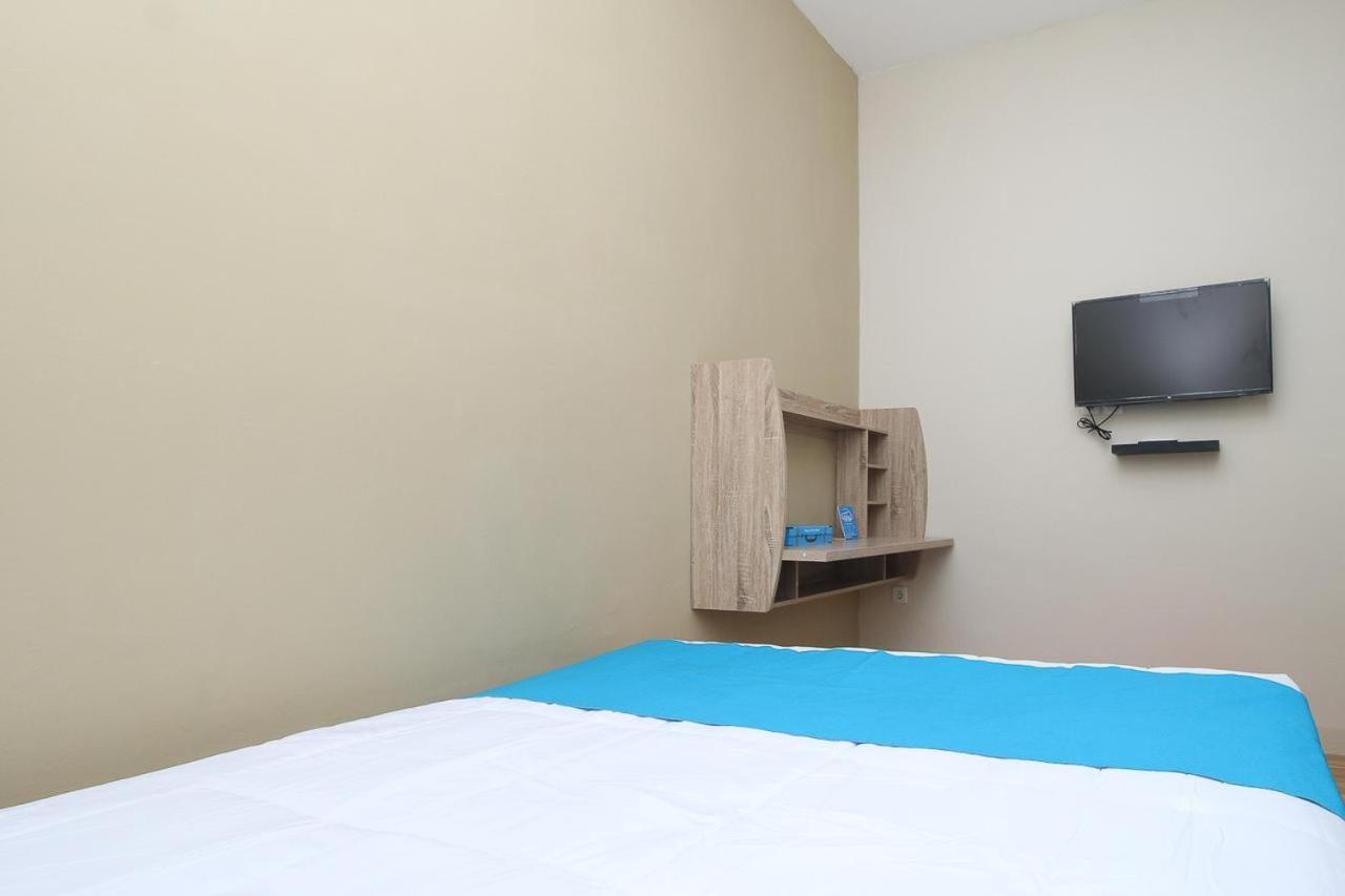 Cozrooms Near Mrt, Plaza Indonesia, And Grand Indonesia Jacarta Exterior foto